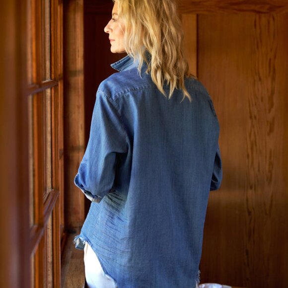 NEW Frank & Eileen Womens sz S Eileen Relaxed Button-Up Shirt Stone Wash Denim - Picture 4 of 4